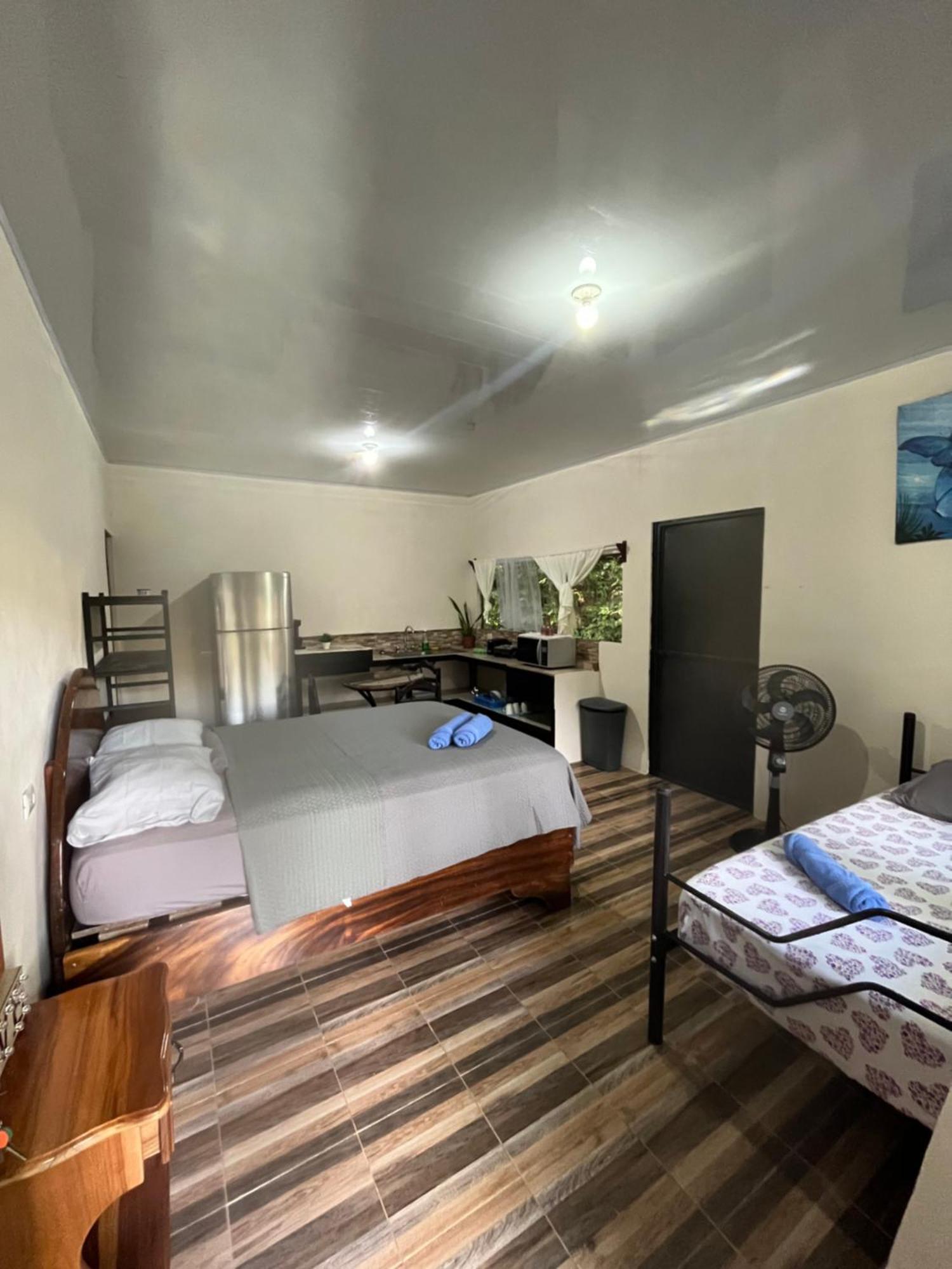 Casa Escondida Apartments マヌエル・アントニオ エクステリア 写真