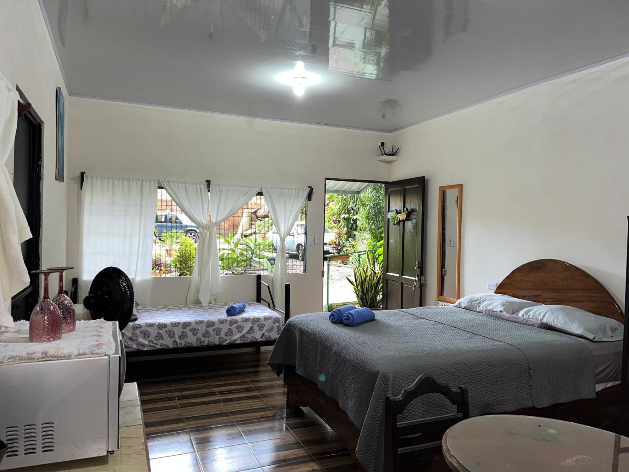 Casa Escondida Apartments マヌエル・アントニオ エクステリア 写真