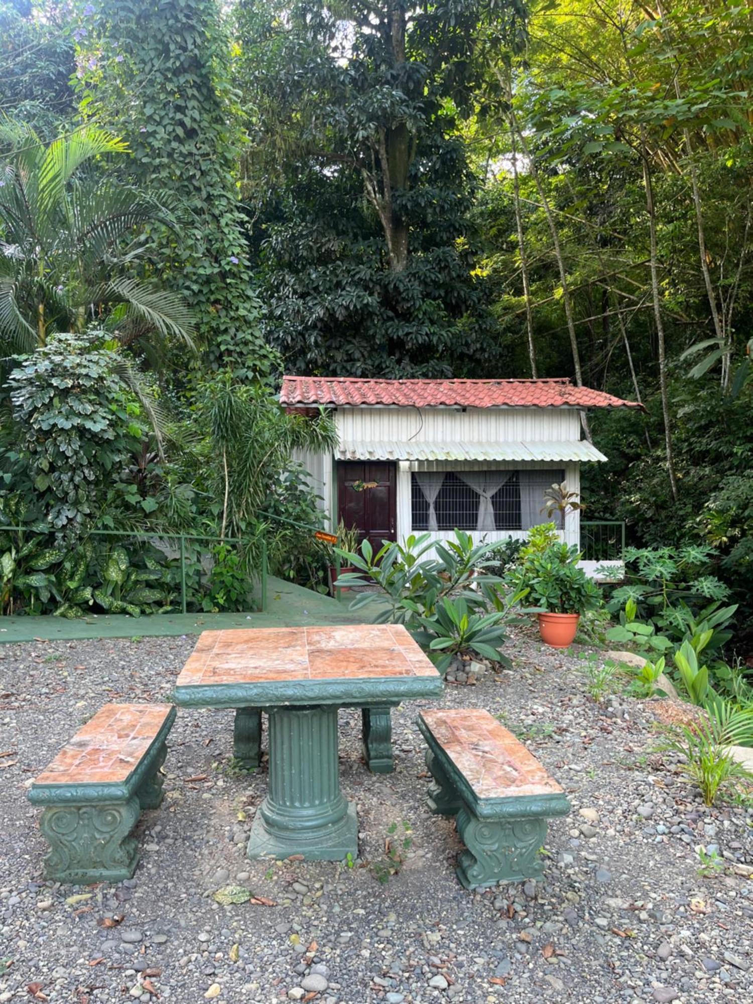 Casa Escondida Apartments マヌエル・アントニオ エクステリア 写真