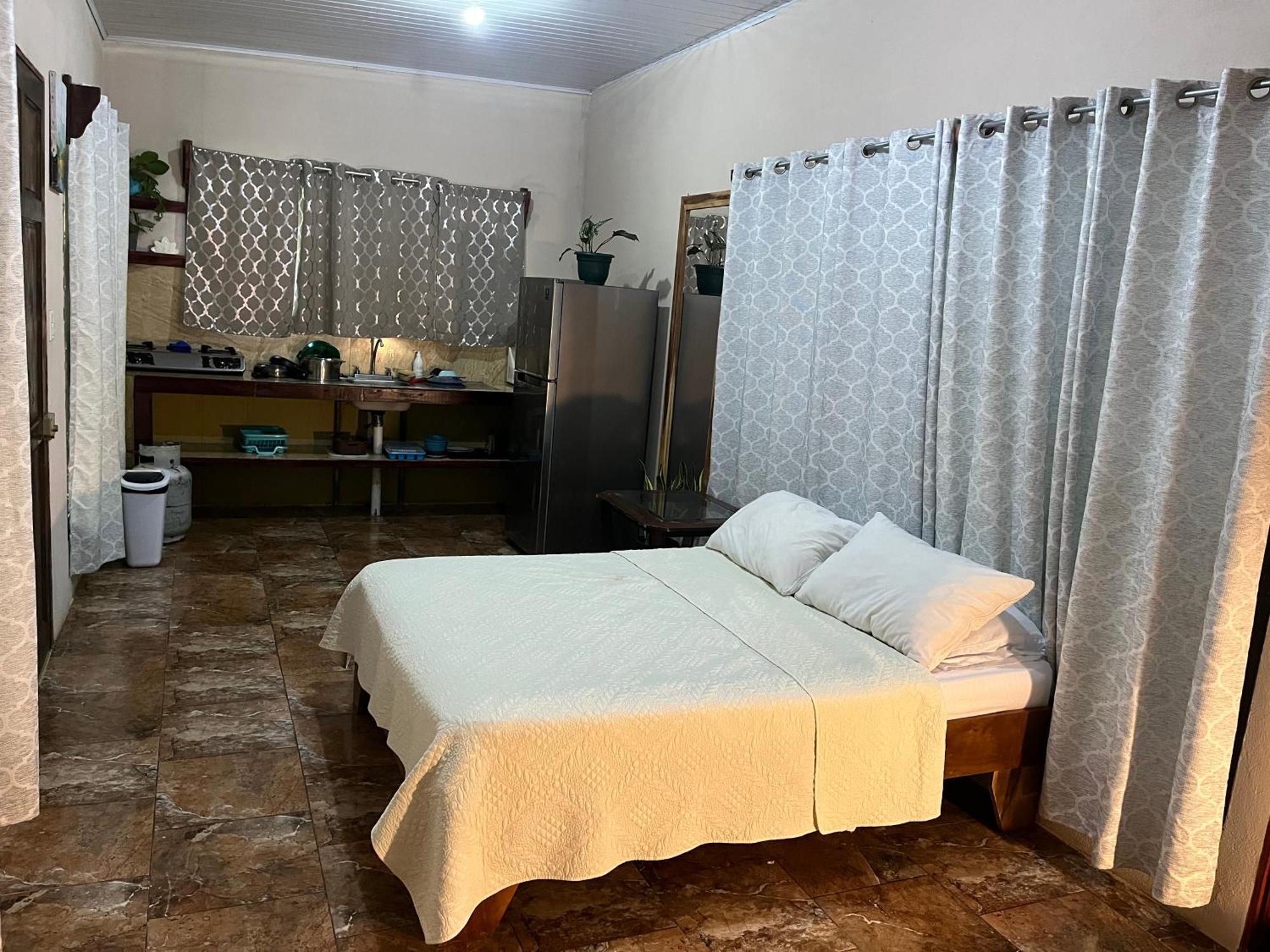 Casa Escondida Apartments マヌエル・アントニオ エクステリア 写真